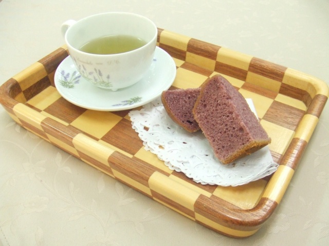 チェッカー・トレイ